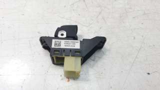 Recambio de mando elevalunas trasero derecho para kia stonic (ybcuv) 2017- concept referencia OEM IAM 4D65251000  