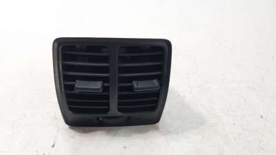 Recambio de aireador central para ford kuga 2019- st-line referencia OEM IAM 0746700103  