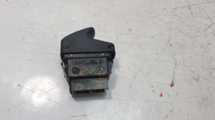 Recambio de mando elevalunas delantero izquierdo para renault megane i classic (la0/1_) 1996-2008 1.9 dti (la1u) referencia OEM  2
