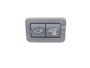 Recambio de interruptor para toyota yaris cross 2021-2022 hybrid fwd style referencia OEM IAM 692900D010  