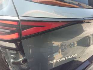 Recambio de piloto trasero izquierdo interior para kia sportage v (nq5) 2021- 1.6 t-gdi referencia OEM IAM 92403R2000   2