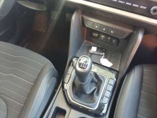 Recambio de pomo palanca cambio para kia sportage v (nq5) 2021- 1.6 t-gdi referencia OEM IAM 43711D9005  