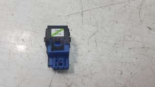 Recambio de interruptor para toyota yaris cross 2021-2022 hybrid fwd style referencia OEM IAM 6950C25B  
