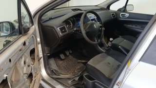peugeot 307 (3a/c) 2000-2012 del año 2005