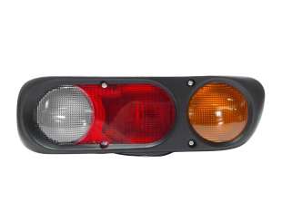 Recambio de piloto trasero derecho para nissan terrano/terrano.ii (r20) 1993-2007 referencia OEM IAM 265500X001 P510 