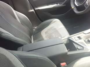 Recambio de apoyabrazos central para peugeot 308 sw iii (fc_, fj_, fr_, f4_, fn_) 2021- puretech 130 (frhnsl, frhnst) referencia