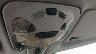 Recambio de luz interior delantera central para mercedes-benz clase c (w203) 2000-2007 c 220 cdi (203.006) referencia OEM IAM A2