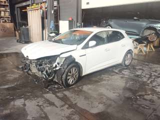 renault megane iv sedán 2016- del año 2021