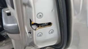 Recambio de cerradura puerta trasera derecha para nissan x-trail i (t30) 2001-2013 2.2 dci 4x4 referencia OEM IAM 82502AA21A 825