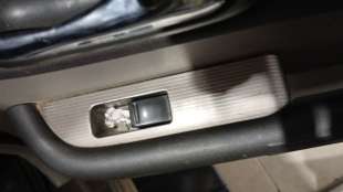 Recambio de mando elevalunas trasero derecho para nissan x-trail i (t30) 2001-2013 2.2 dci 4x4 referencia OEM IAM 254110V000 254