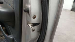 Recambio de cerradura puerta delantera derecha para hyundai accent i (x-3) 1994-2002 1.3 i 12v referencia OEM IAM 8132025000 813