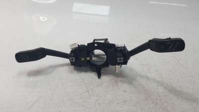 Recambio de mando multifuncion para seat leon sportstourer (kl8, kld) 2020- 2.0 tdi referencia OEM IAM 5Q1953507FL  