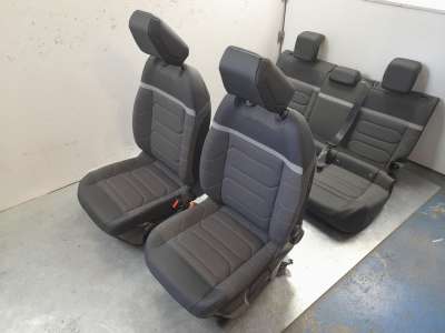Recambio de juego asientos completo para citroën c4 berlina 2020-2023 e-feel pack referencia OEM IAM 98345817ZD  