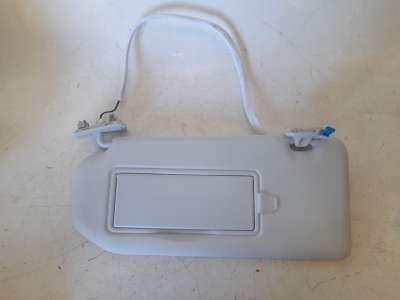 Recambio de parasol izquierdo para opel grandland x 2017- 120 aniversario referencia OEM IAM 95526413  