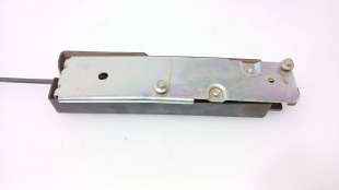 Recambio de cerradura maletero / porton para land rover discovery iii (l319) 2004-2009 2.7 td 4x4 referencia OEM IAM LR017470 LR 2
