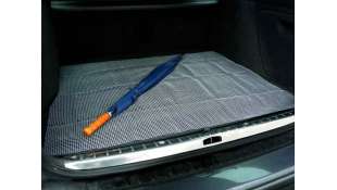 PORTAEQUIPAJES ACCESORIO UNIVERSAL - 1084882 / 8711293006533 - CARPOINT  -ALFOMBRA ANTIDESLIZANTE 120X90CM REF FABRICANTE: CPT03