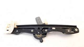 ELEVALUNAS TRASERO IZQUIERDO BMW SERIE 1 LIM.  - M.977814 / 7242555