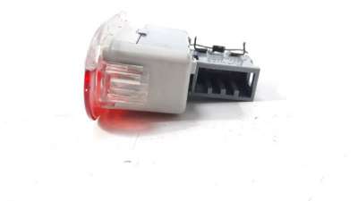LUZ INTERIOR VOLKSWAGEN GOLF IV BERLINA  - M.1100410 / 1J0947411B
