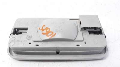 LUZ INTERIOR VOLKSWAGEN POLO BERLINA  - M.1101012 / 6N0947105