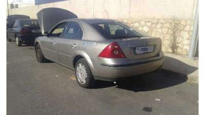 FORD MONDEO BERLINA Ambiente 2002 4p - 16506