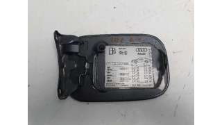 TAPA EXTERIOR COMBUSTIBLE AUDI A4 BERLINA  - M.670400 / 8E0809905