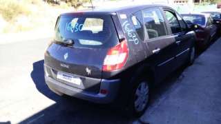 RENAULT SCENIC II Confort Expression 2004 5p - 16630