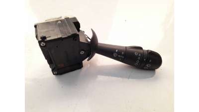 MANDO LIMPIA RENAULT CAPTUR  - M.1009028 / 8201168016