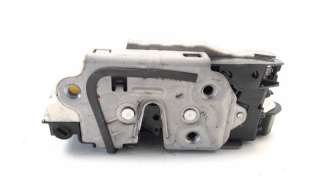 CERRADURA PUERTA DELANTERA DERECHA VOLKSWAGEN POLO  - M.1065166 / 5K1837016J