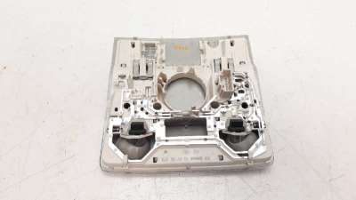LUZ INTERIOR SKODA OCTAVIA COMBI  - M.1121752 / 1K0947133H