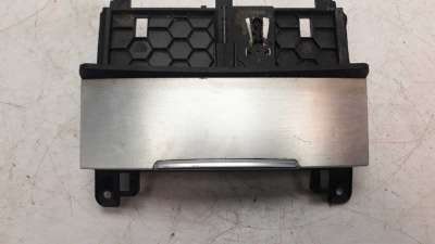 CENICERO AUDI Q7  - M.1130132 / 4L0857951