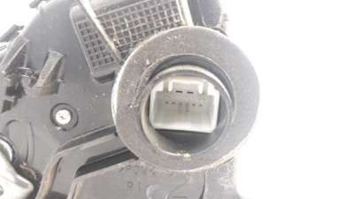 CERRADURA PUERTA DELANTERA DERECHA TOYOTA RAV 4  - M.1130692 / 6903042221