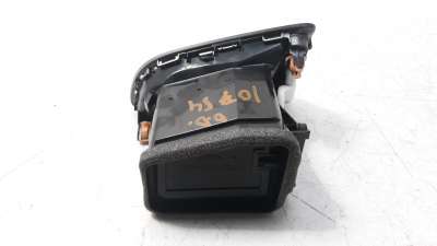 REJILLA AIREADORA SUZUKI SX4  - M.1137088 / 7363061M00