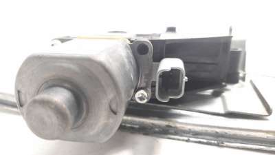 ELEVALUNAS DELANTERO IZQUIERDO PEUGEOT 208  - M.1127812 / 9673154480