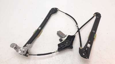 ELEVALUNAS DELANTERO DERECHO VOLKSWAGEN GOLF VII LIM.  - M.1104747 / 5G4837462H