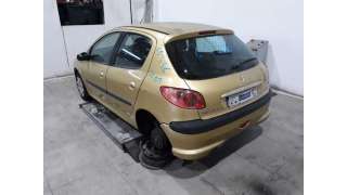 PEUGEOT 206 BERLINA 1.4 HDi 68 CV 2004 3p - 21336