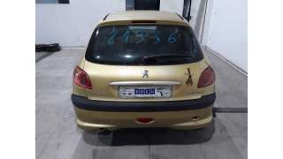 PEUGEOT 206 BERLINA 1.4 HDi 68 CV 2004 3p - 21336