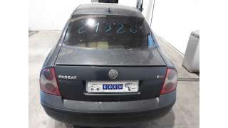 VOLKSWAGEN PASSAT BERLINA 2000-2005 1.9 TDI 131 CV 2004 4p - 21326