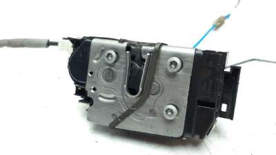 CERRADURA PUERTA DELANTERA DERECHA MERCEDES CLASE B  - M.946578 / A1667200435