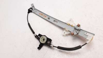 ELEVALUNAS DELANTERO DERECHO MAZDA 3 LIM.  - M.1141382 / BJS758590