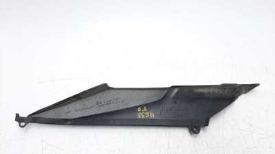 MOLDURA HONDA VFR800X CROSSRUNNER  - M.1141542 / 77220MGY6400