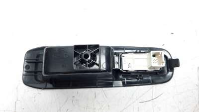 MANDO ELEVALUNAS TRASERO DERECHO PEUGEOT 308  - M.1005485 / 96762292ZD