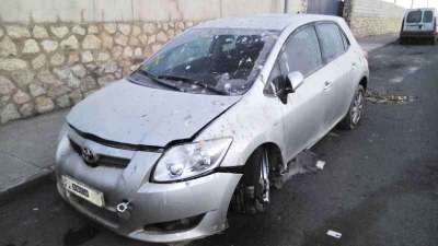 TOYOTA AURIS Luna 2008 5p - 15467