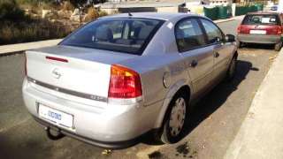 OPEL VECTRA C BERLINA Comfort 2002 5p - 16950