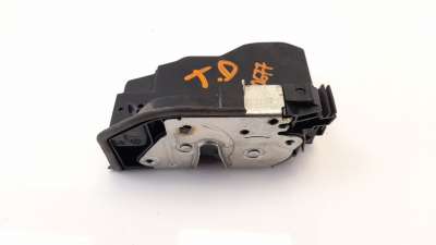 CERRADURA PUERTA TRASERA DERECHA BMW X5  - M.1118076 / 7202148