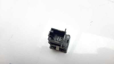 INTERRUPTOR VOLKSWAGEN POLO  - M.1152709 / 6C0905216A