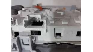 LUZ INTERIOR PEUGEOT 208 1.2 12V e-THP (110 CV) - 1409058 / 96754056 - 96754056