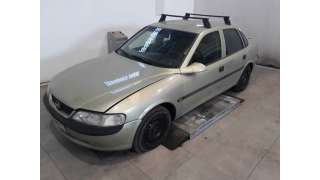 OPEL VECTRA B BERLINA 1.6 16V 101 CV 1996 4p - 21511