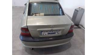 OPEL VECTRA B BERLINA 1.6 16V 101 CV 1996 4p - 21511