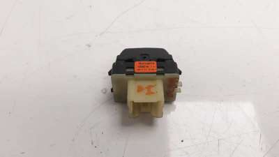 MANDO ELEVALUNAS DELANTERO IZQUIERDO DACIA SANDERO  - M.1107846 / 254214937R