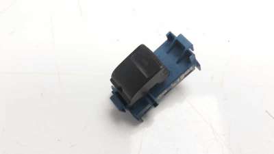 MANDO ELEVALUNAS DELANTERO DERECHO TOYOTA VERSO  - M.1148098 / 848100F030